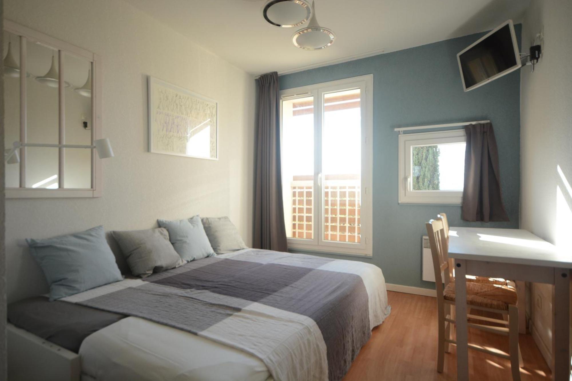 Appartement Plage Piscine Et Tennis Inclus 拉隆德莱丝莫里斯 外观 照片
